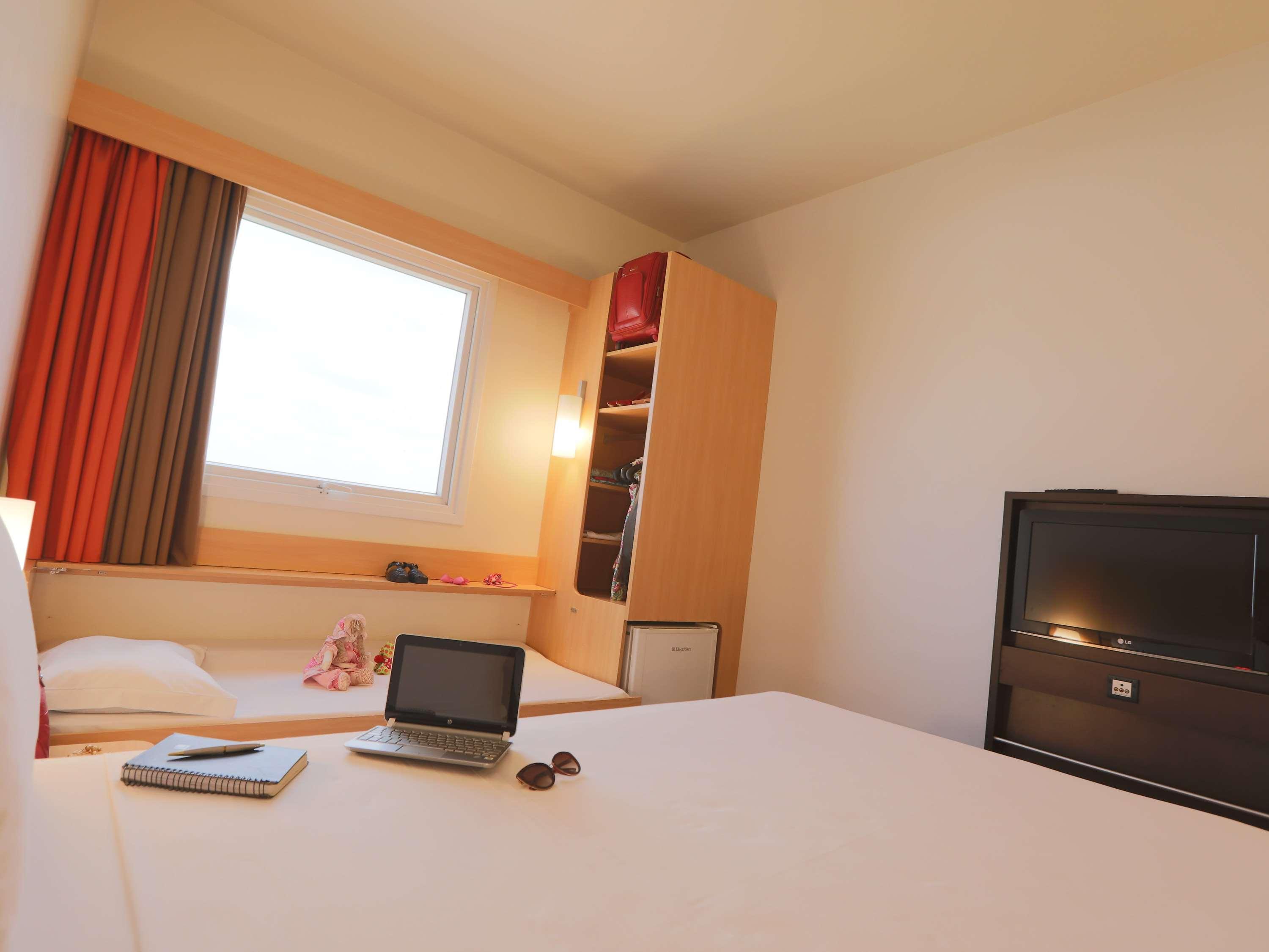 Ibis Montes Claros Shopping Hotel Exterior foto