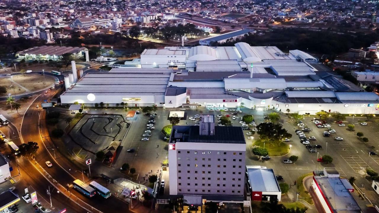 Ibis Montes Claros Shopping Hotel Exterior foto